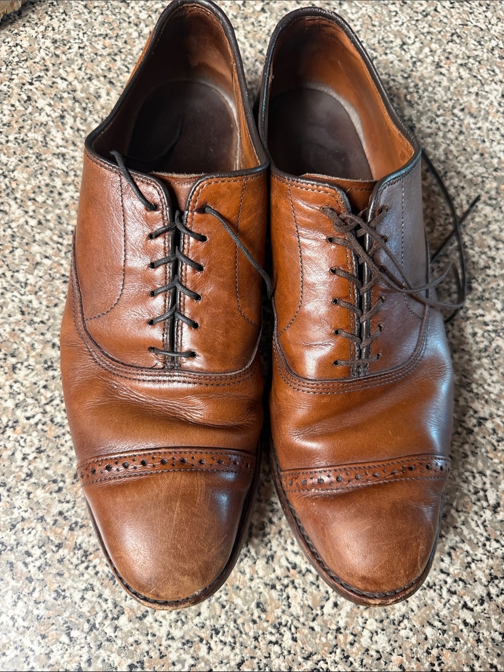 Allen Edmonds Classic Men's Leather Cap-Toe Oxford Shoes - Brown 9.5